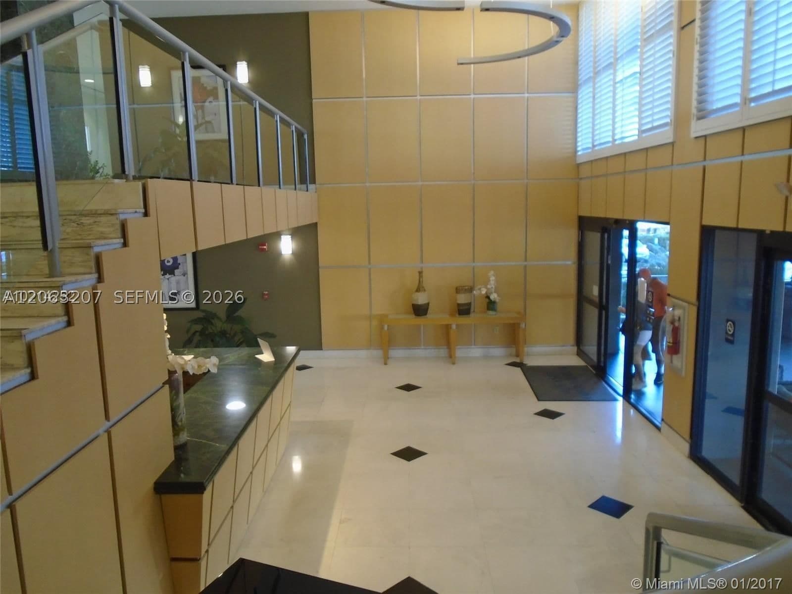 1-bedroom Condo — 6770 Indian Creek Dr #TS-C, Miami Beach, FL 33141