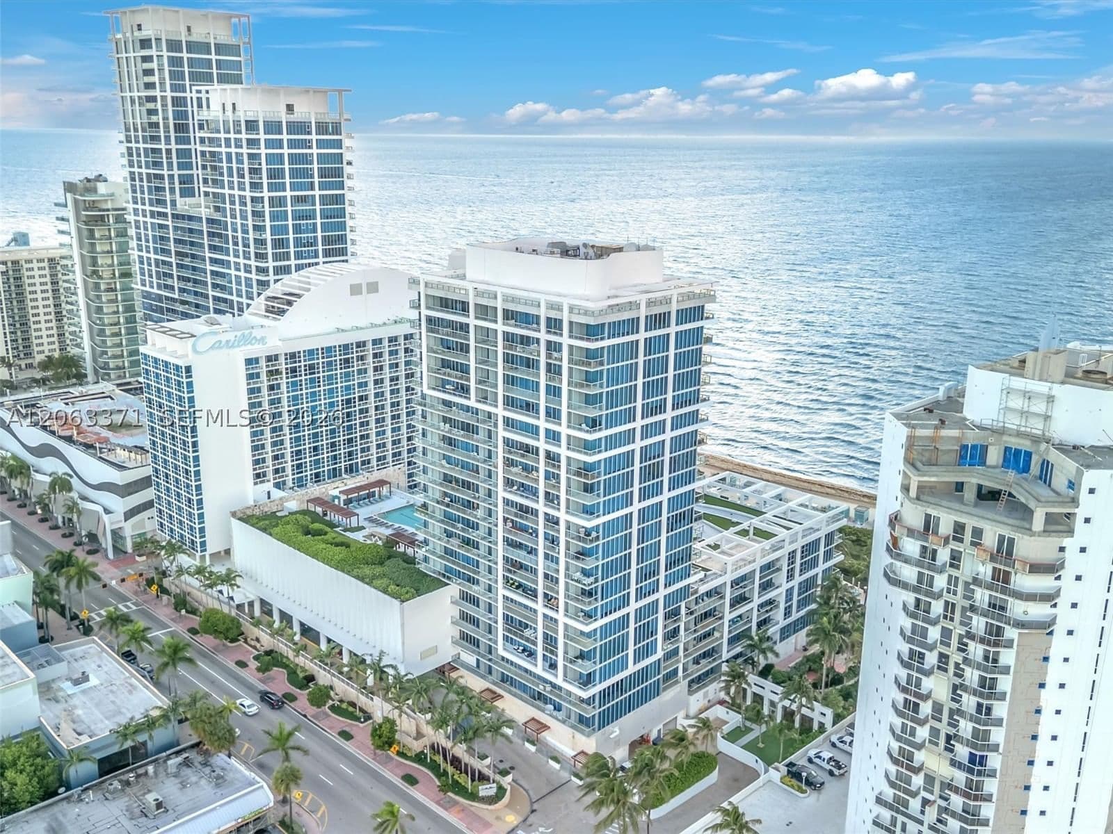 2+1 Condo — 6799 Collins Ave #512, Miami Beach, FL 33141