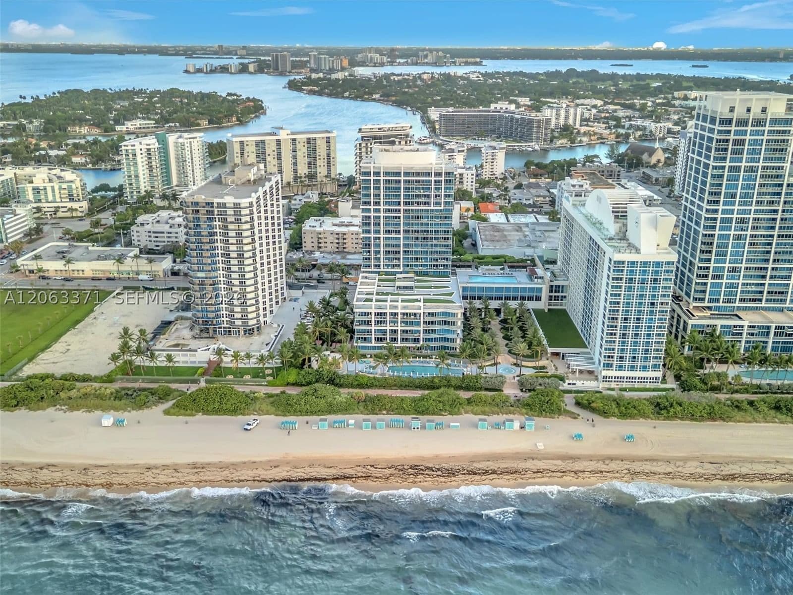 2+1 Condo — 6799 Collins Ave #512, Miami Beach, FL 33141