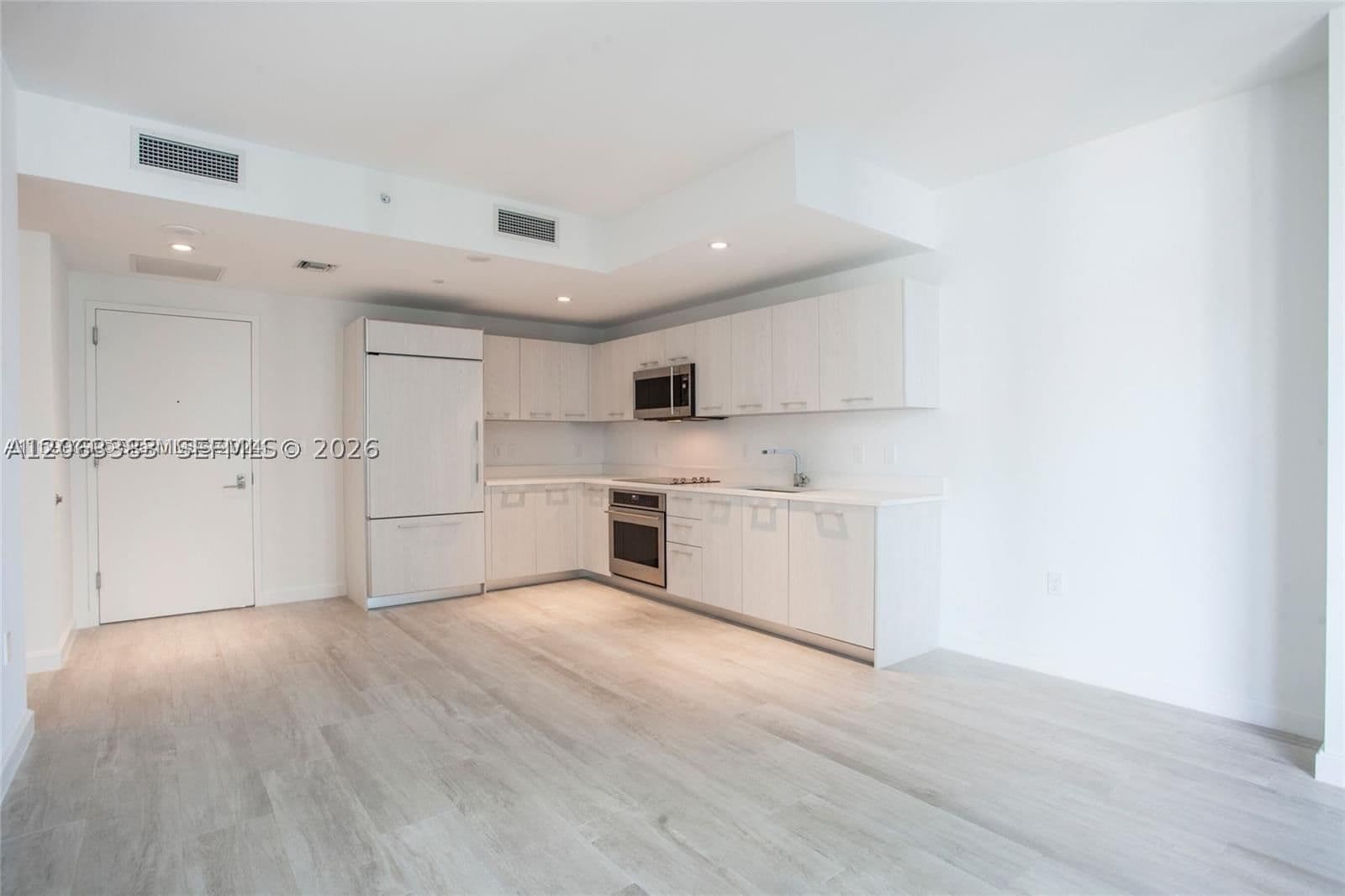 1+1 Condo — 55 9th St #1907, Miami, FL 33130