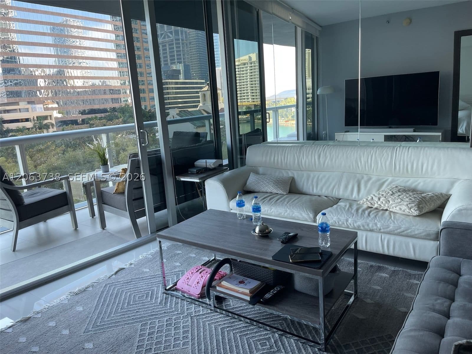 2-bedroom Condo — 495 Brickell Ave #703, Miami, FL 33131