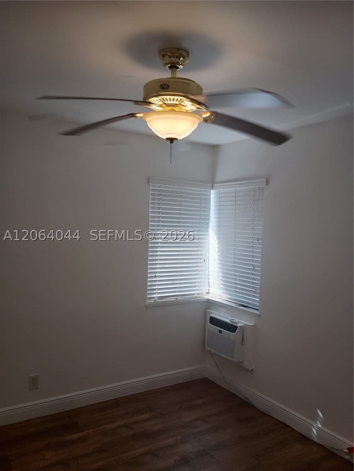 1-bedroom Apartment — 545 74 #8, Miami Beach, FL 33142