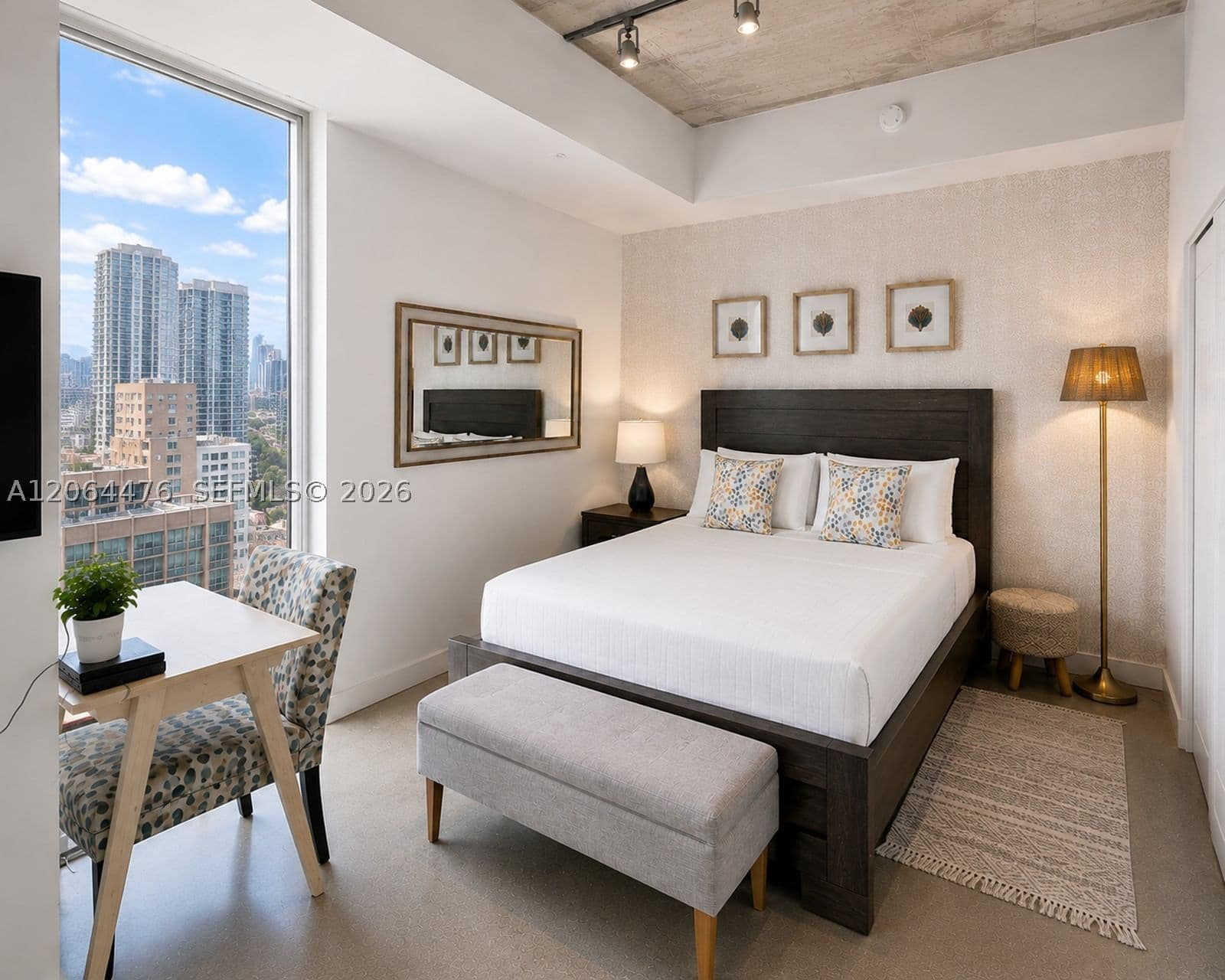 1+1 Condo — 151 1 St #2406, Miami, FL 33131