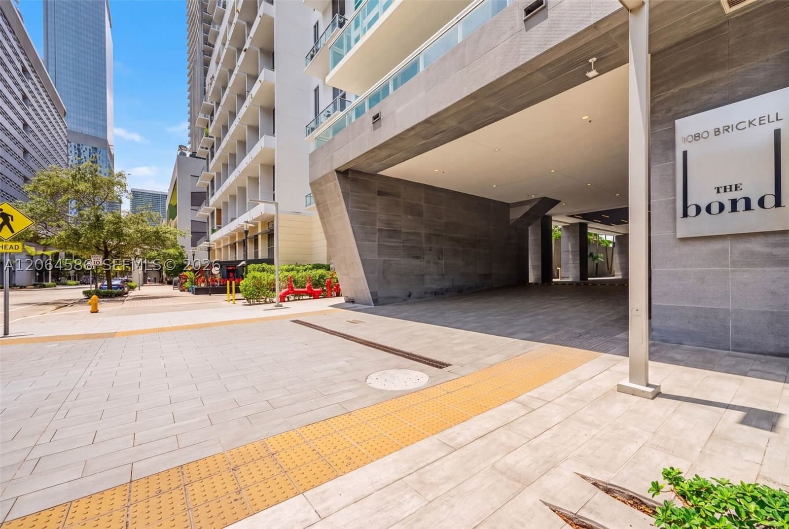 1+1 Condo — 1080 Brickell Ave #3902, Miami, FL 33131