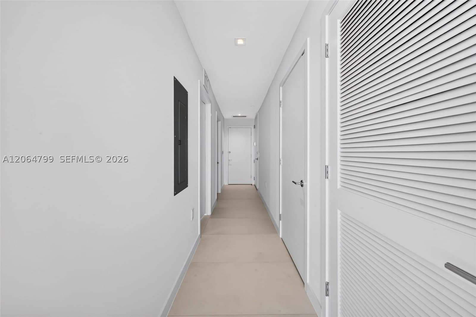 1+1 Condo — 1400 Biscayne Blvd #2607, Miami, FL 33132
