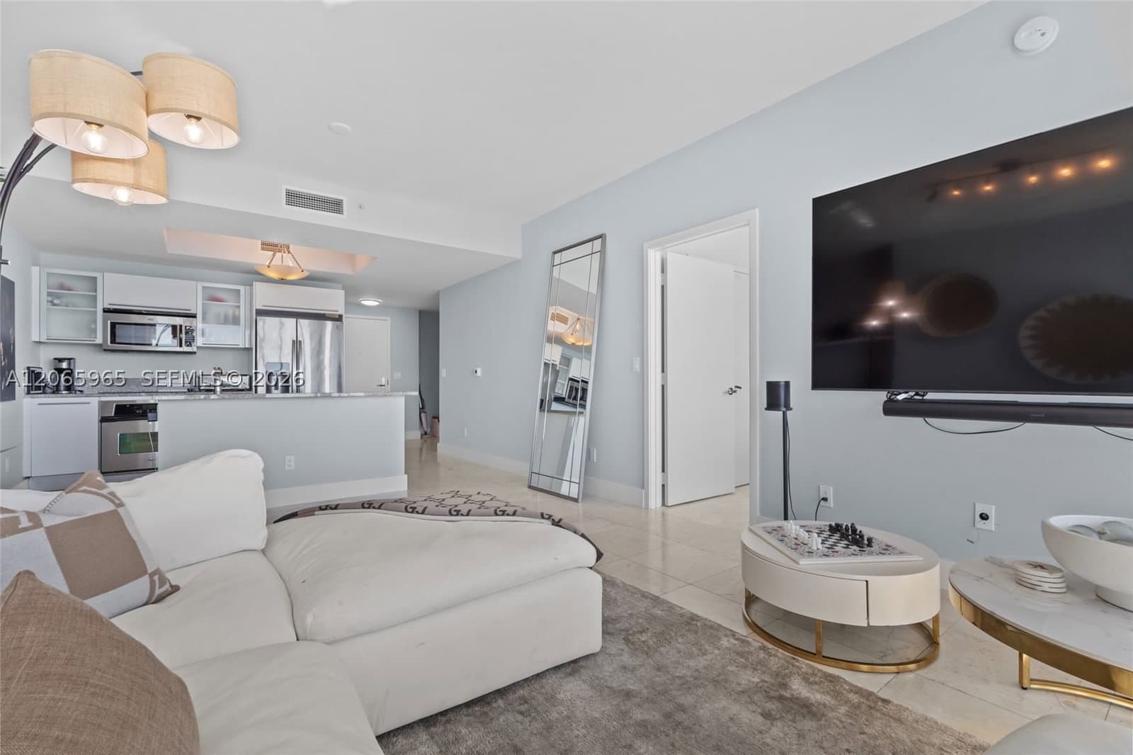 1+1 Condo — 888 Biscayne Blvd #4203, Miami, FL 33132