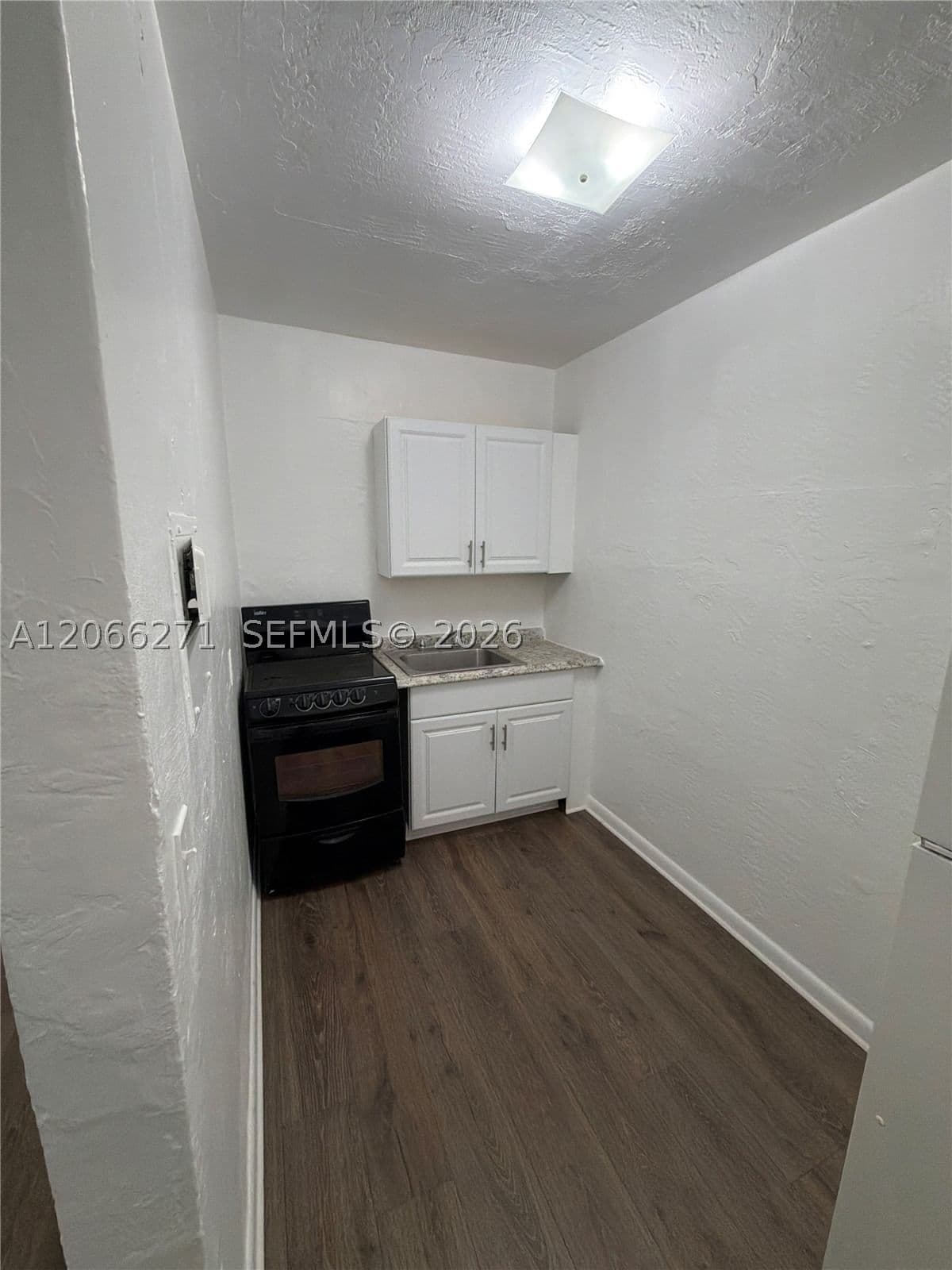 1+1 Daire — 3669 Thomas Ave #8, Miami, FL 33133
