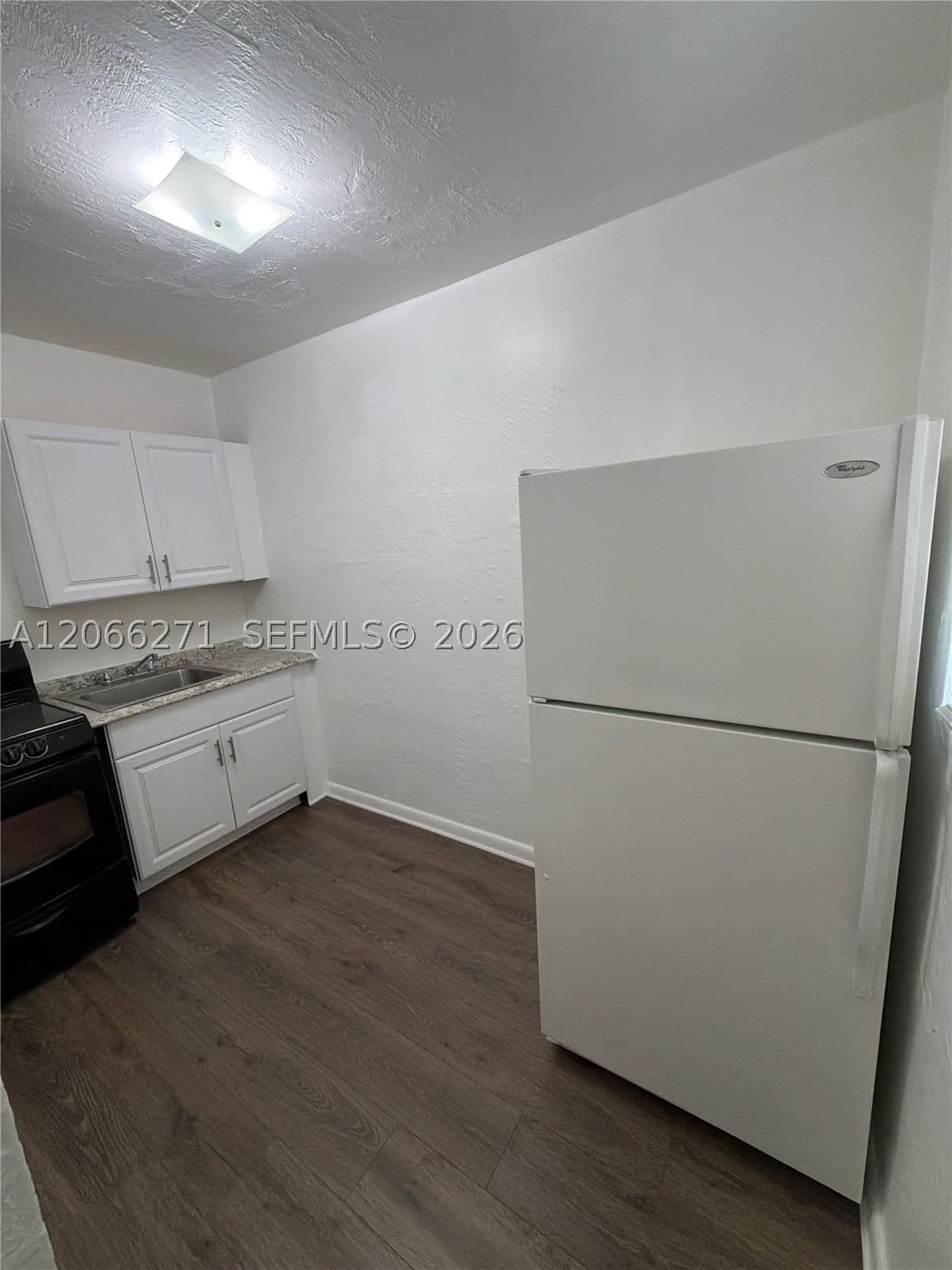 1+1 Daire — 3669 Thomas Ave #8, Miami, FL 33133