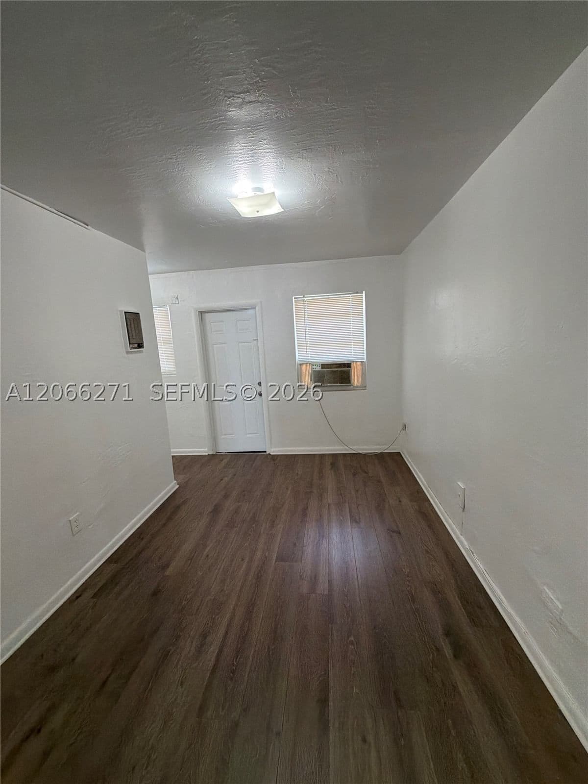 1+1 Daire — 3669 Thomas Ave #8, Miami, FL 33133