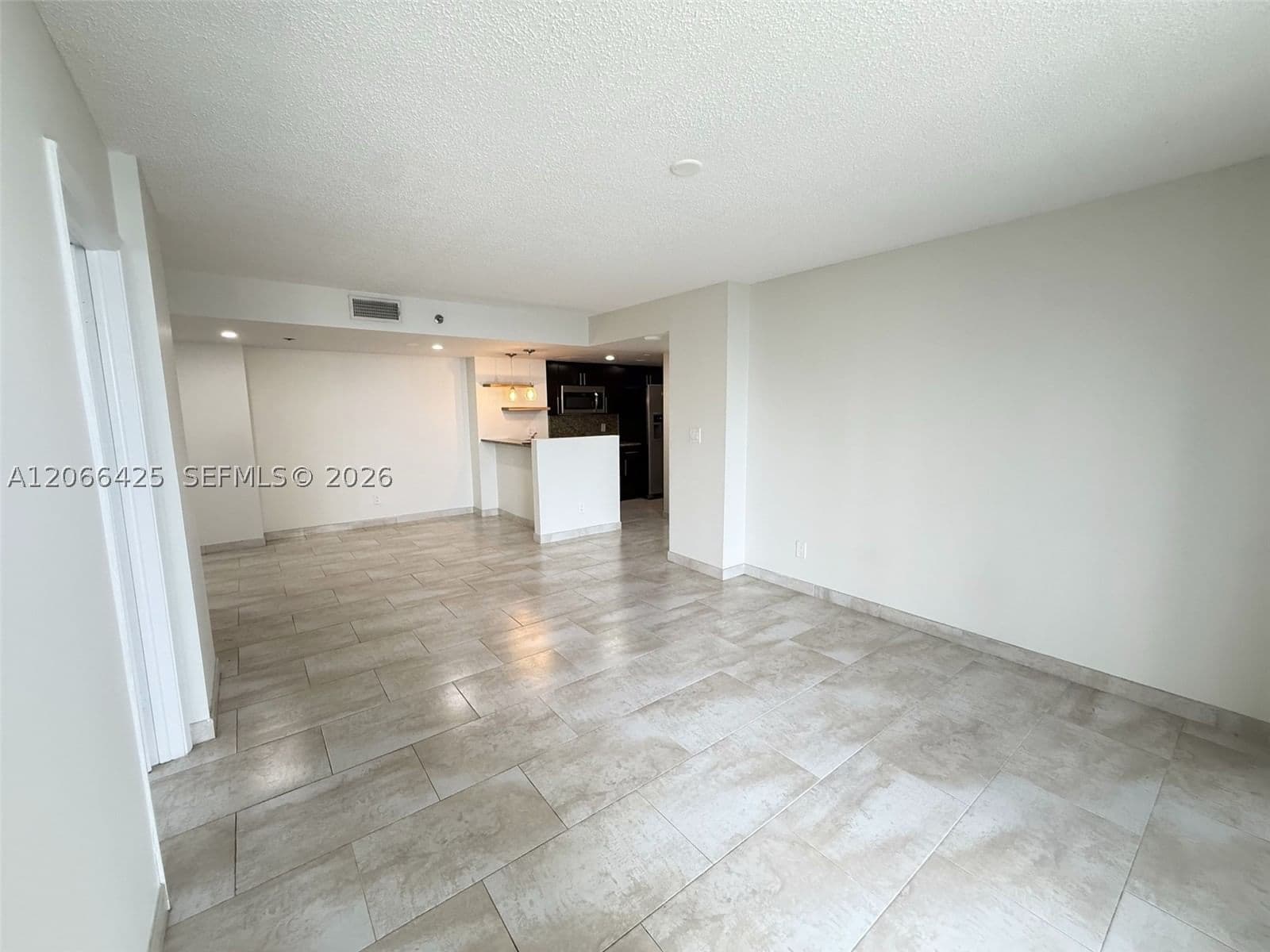 2-bedroom Condo — 770 Claughton Island Dr #1914, Miami, FL 33131