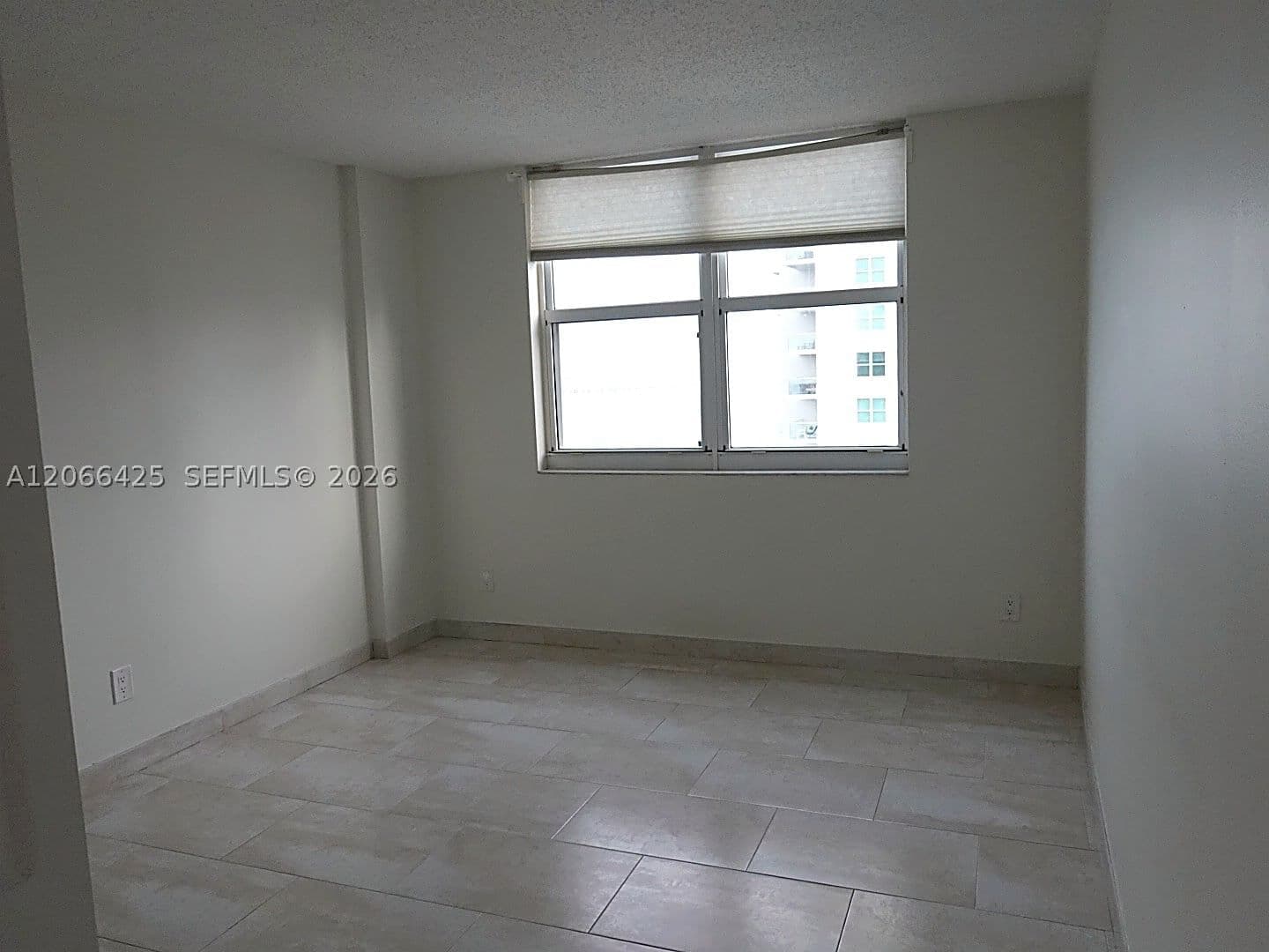 2-bedroom Condo — 770 Claughton Island Dr #1914, Miami, FL 33131