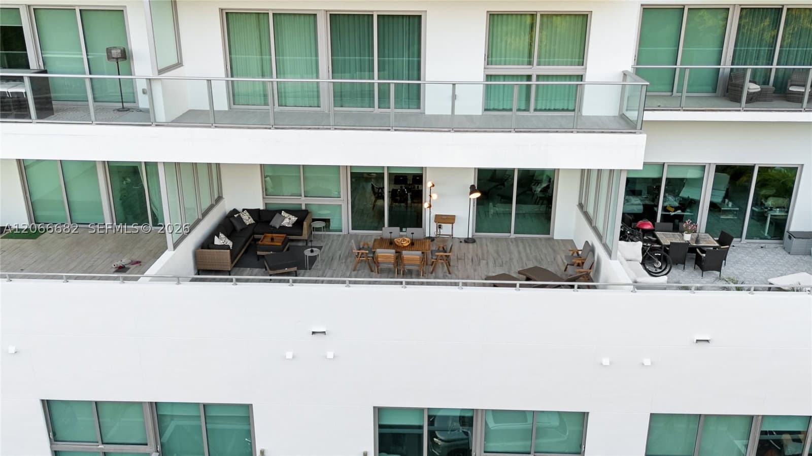 2+1 Condo — 1600 1st Ave #307, Miami, FL 33129