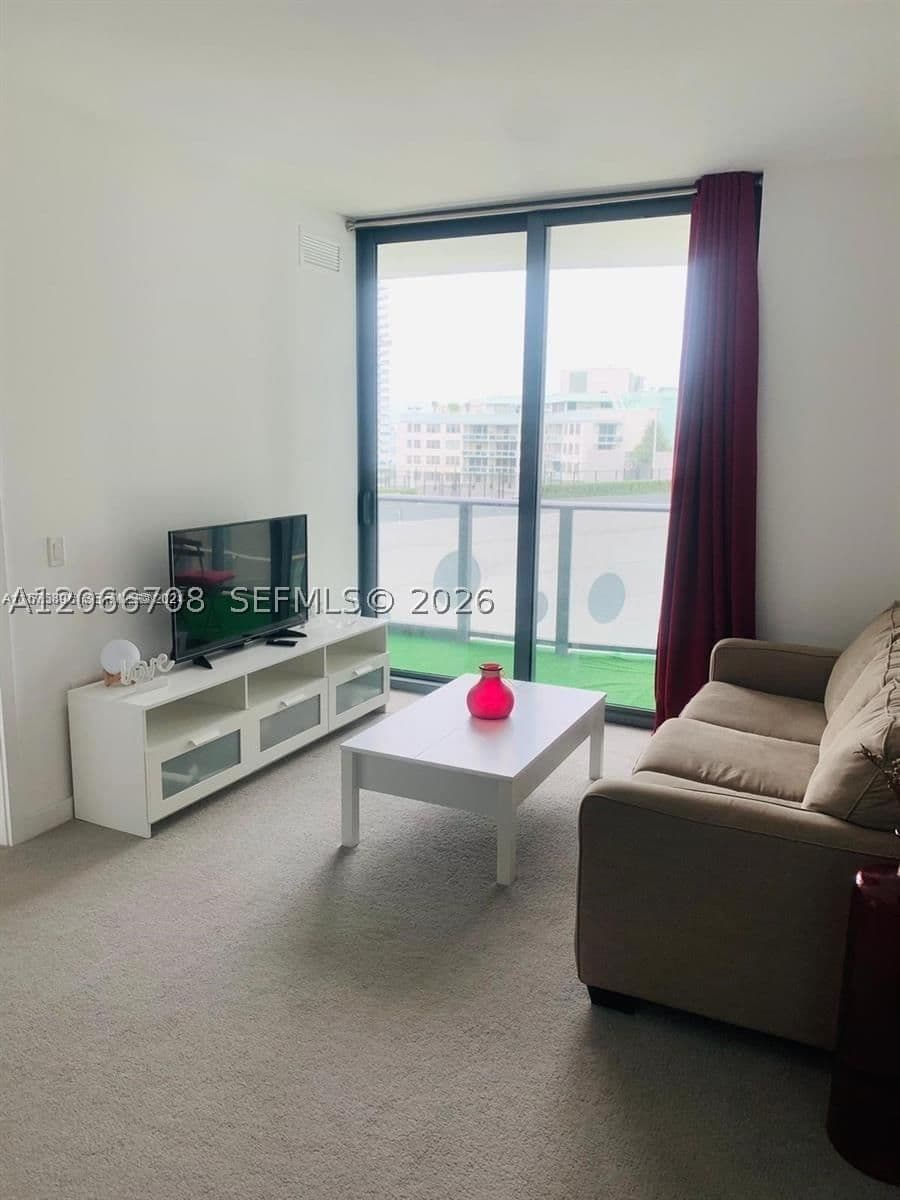 1-bedroom Condo — 501 31st St #804, Miami, FL 33137