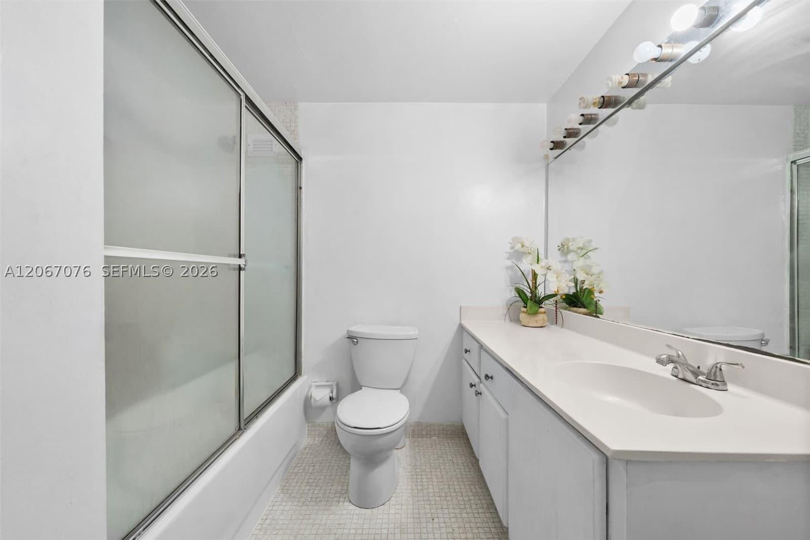 1-bedroom Condo — 1000 West Ave #309, Miami Beach, FL 33139