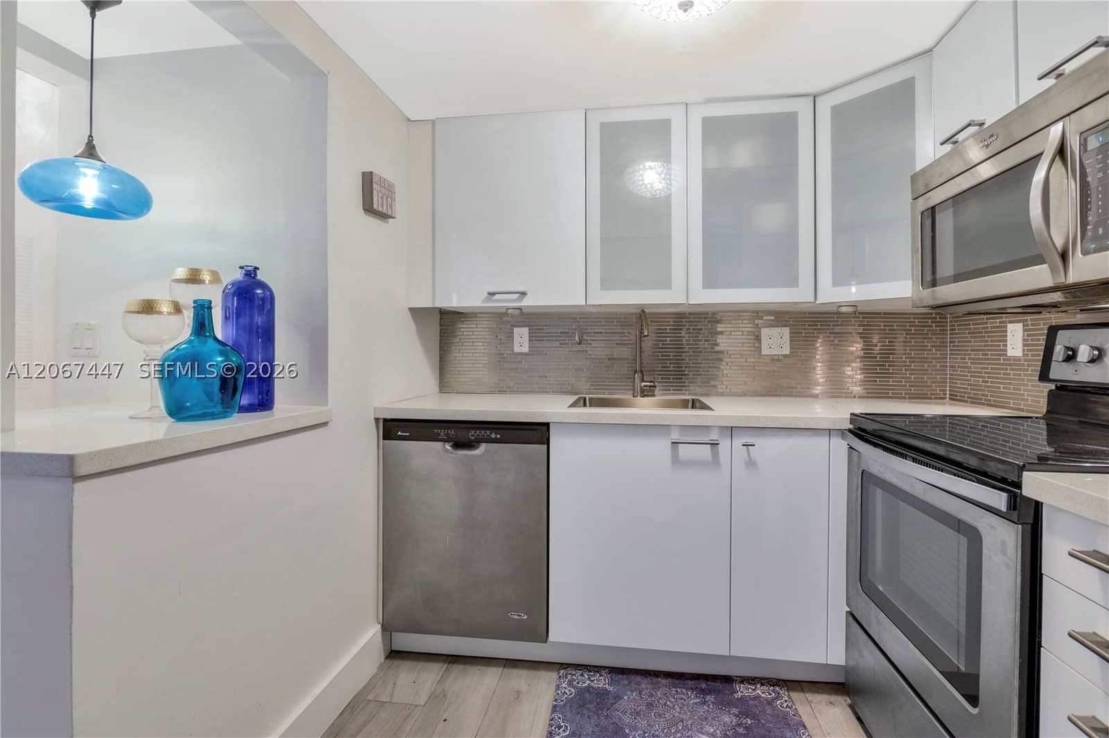 2+1 Condo — 2600 Collins Ave #204, Miami Beach, FL 33140