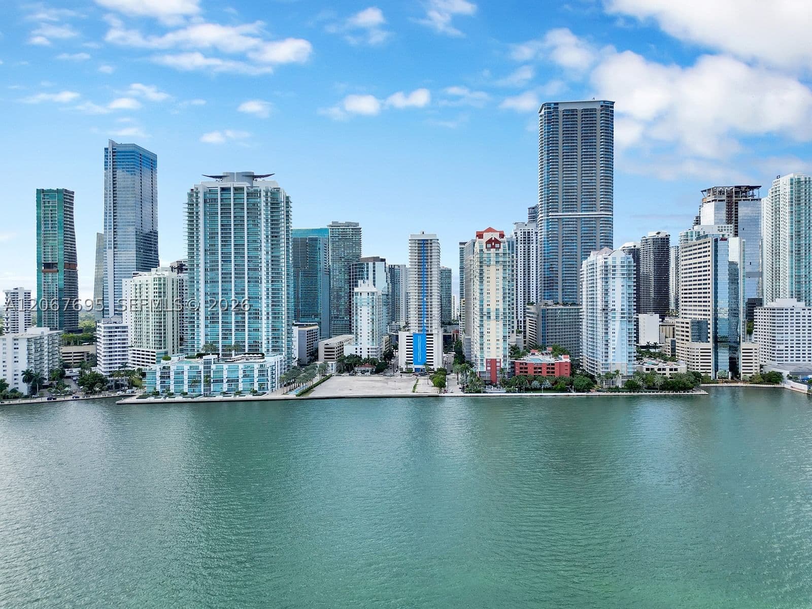 1+1 Condo — 1200 Brickell Bay Dr #4019, Miami, FL 33131