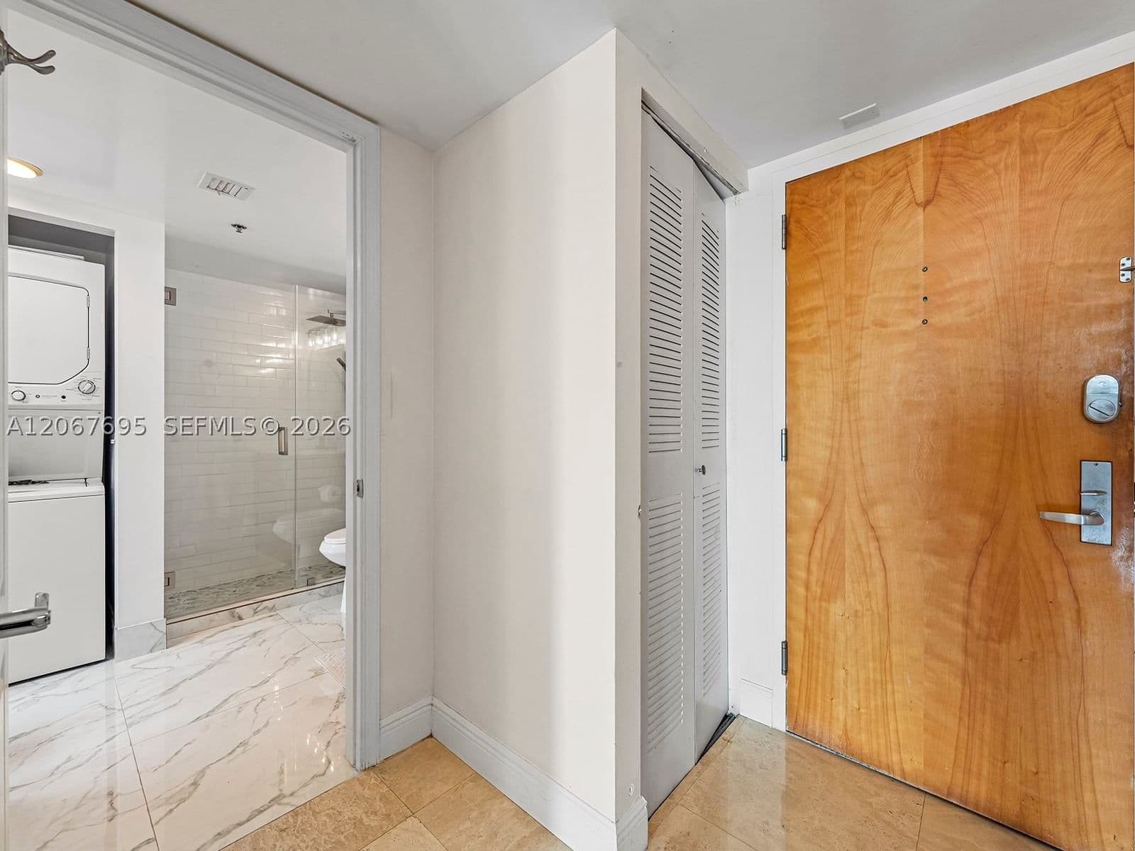 1+1 Condo — 1200 Brickell Bay Dr #4019, Miami, FL 33131