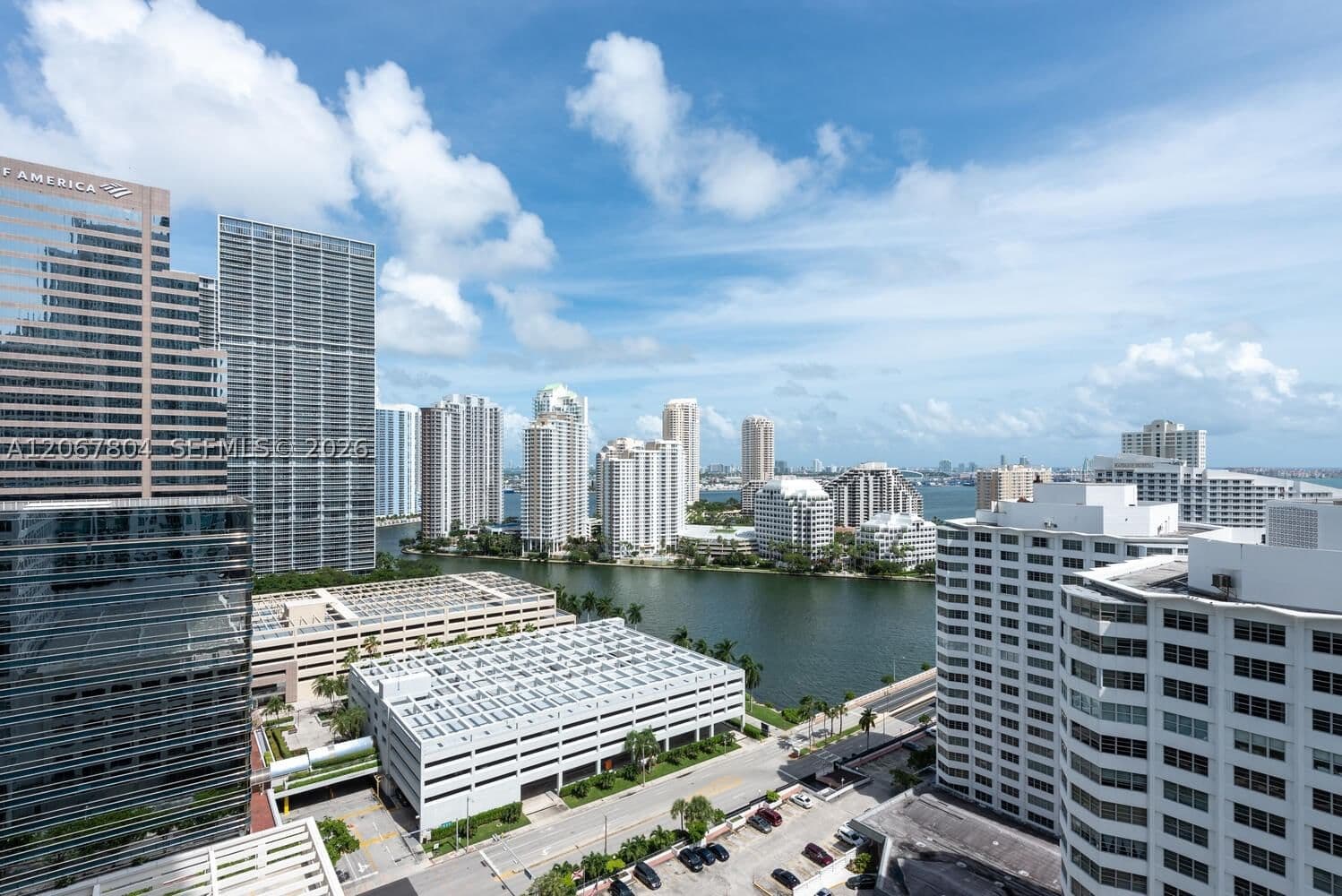 1-bedroom Condo — 950 Brickell Bay Dr #2208, Miami, FL 33131
