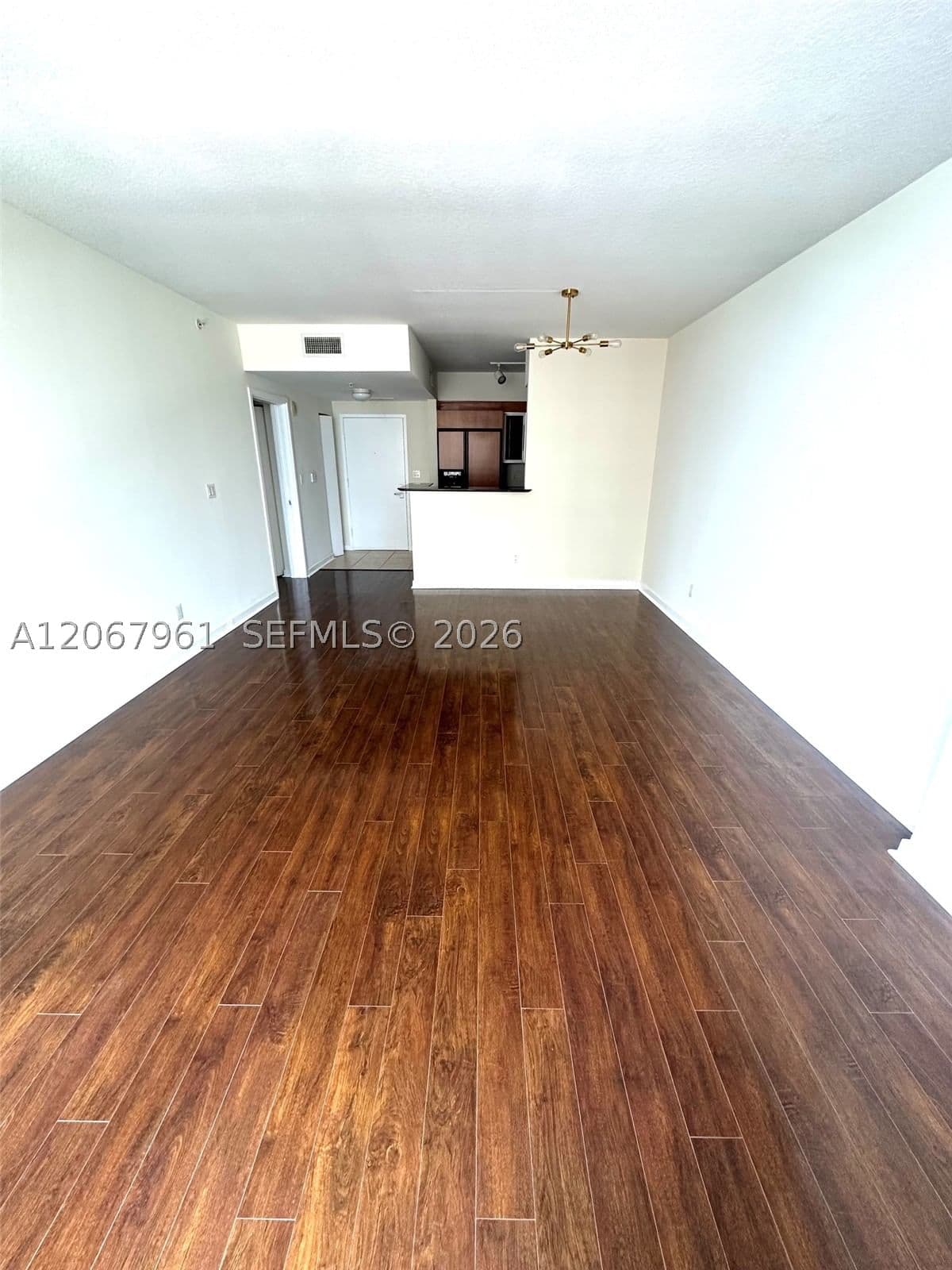 1+1 Condo — 335 Biscayne Blvd #1802, Miami, FL 33131
