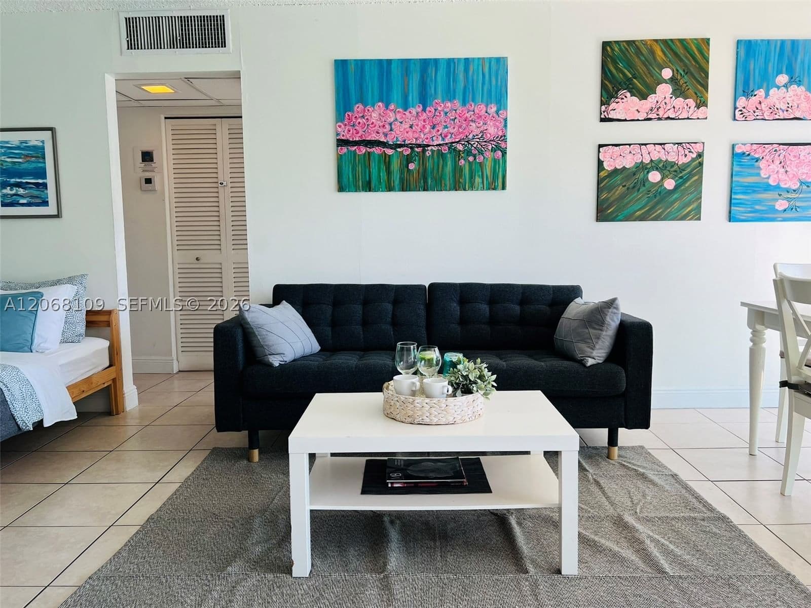 1+1 Condo — 1732 Meridian Ave #701, Miami Beach, FL 33139