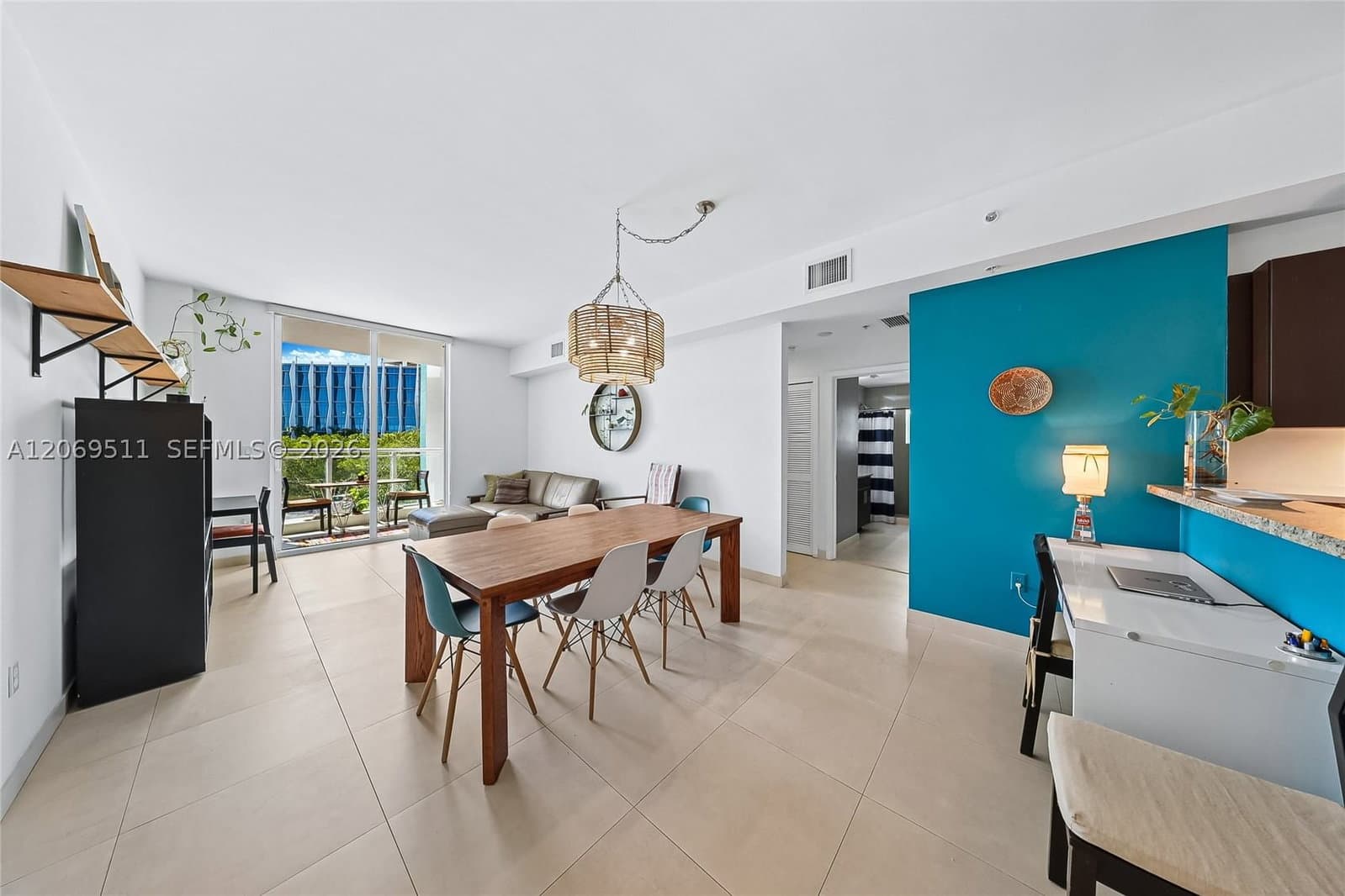 2+1 Condo — 2020 Prairie Ave #302, Miami Beach, FL 33139