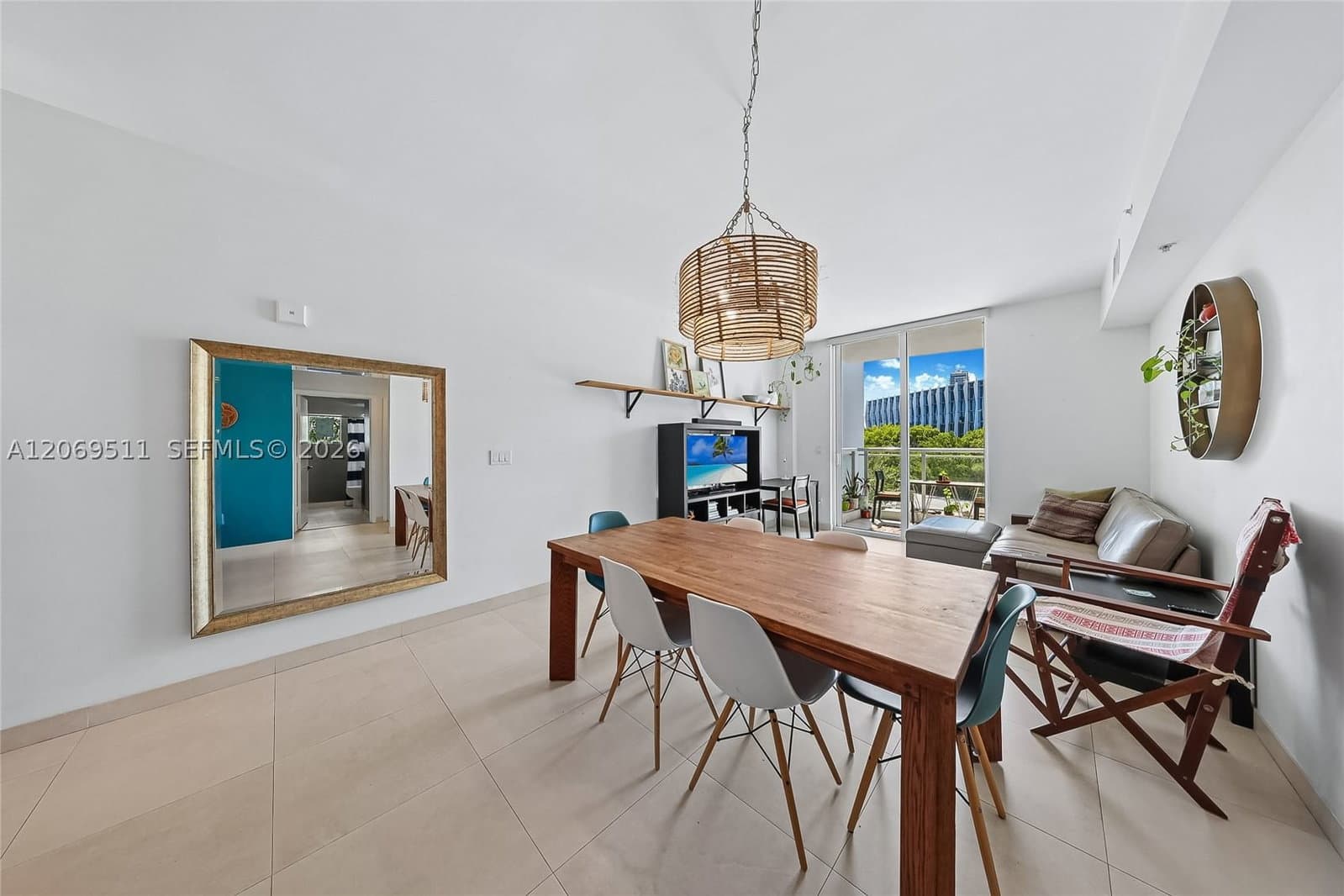 2+1 Condo — 2020 Prairie Ave #302, Miami Beach, FL 33139