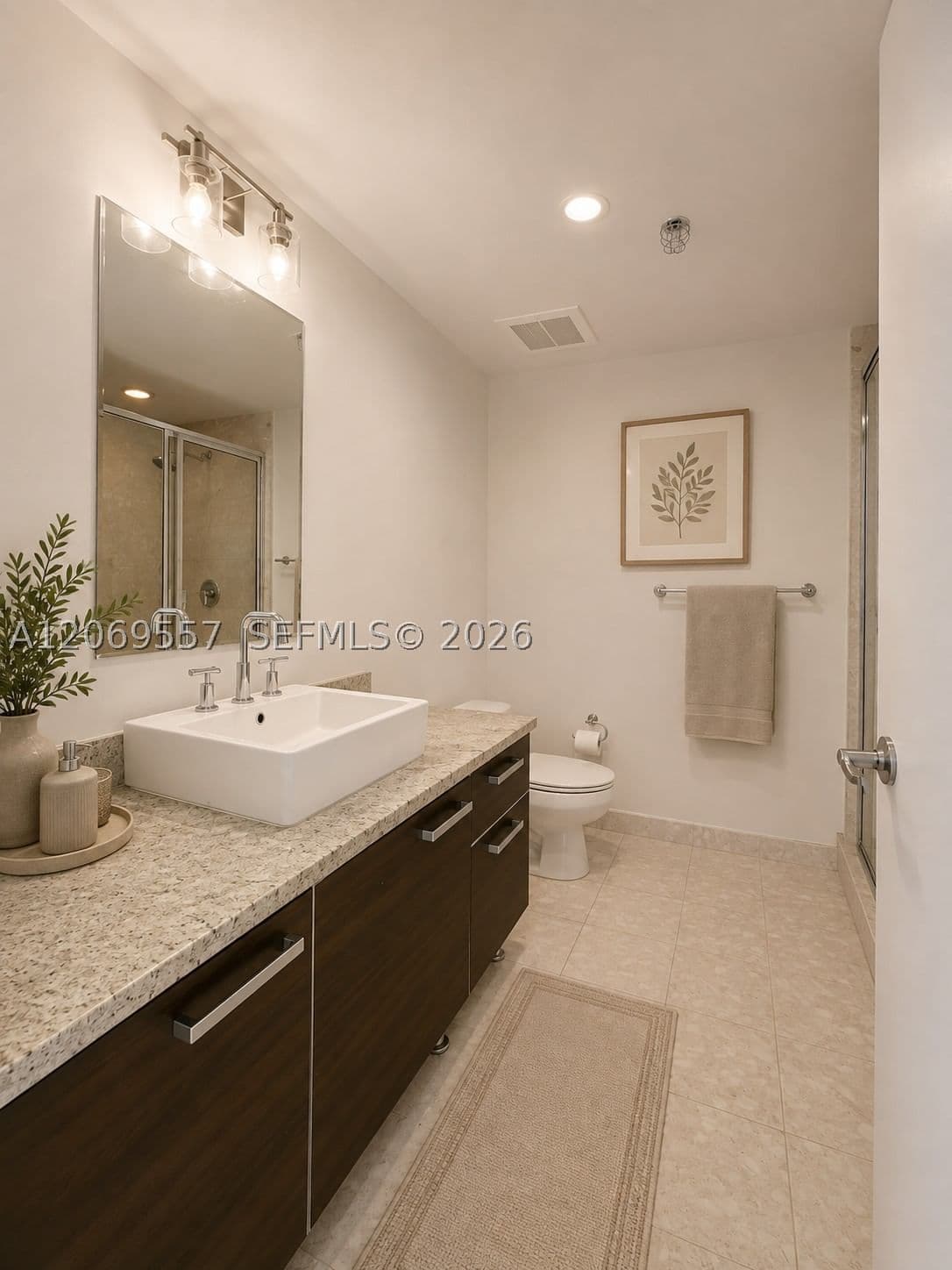 Condo — 185 7th St #4100, Miami, FL 33130