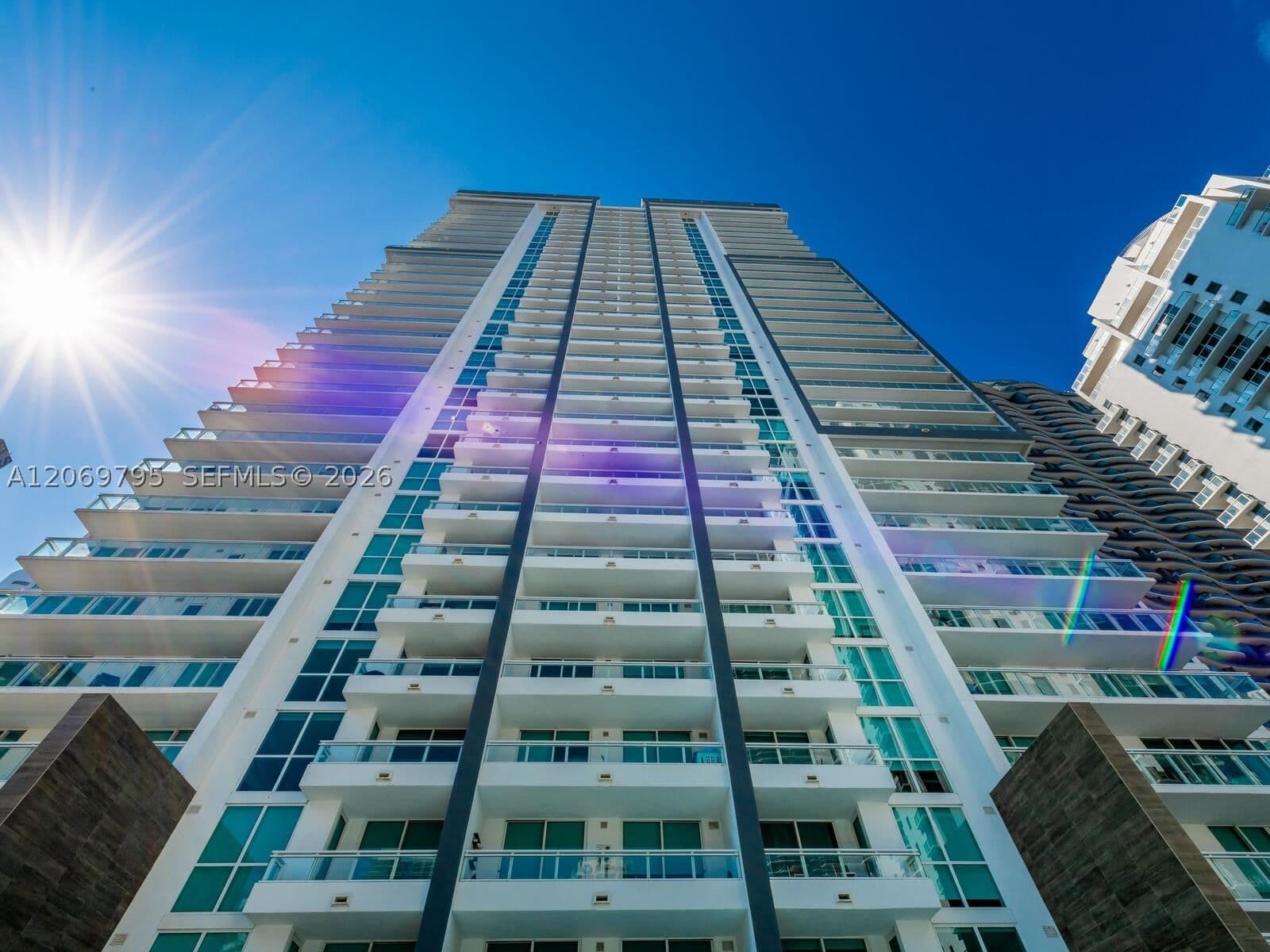 1-bedroom Condo — 1080 Brickell Ave #2206, Miami, FL 33131
