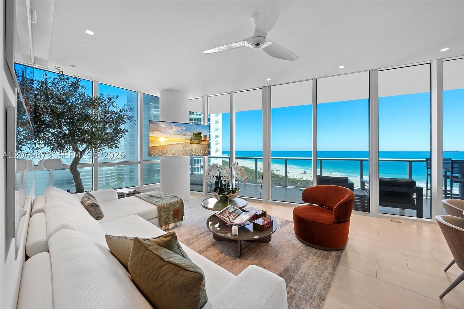 2+1 Condo — 100 Pointe Dr #1409, Miami Beach, FL 33139