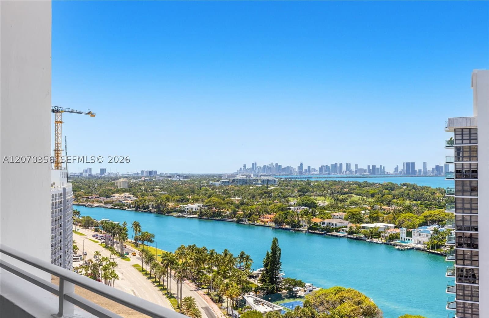 1-bedroom Condo — 5445 Collins Ave #TS11, Miami Beach, FL 33140