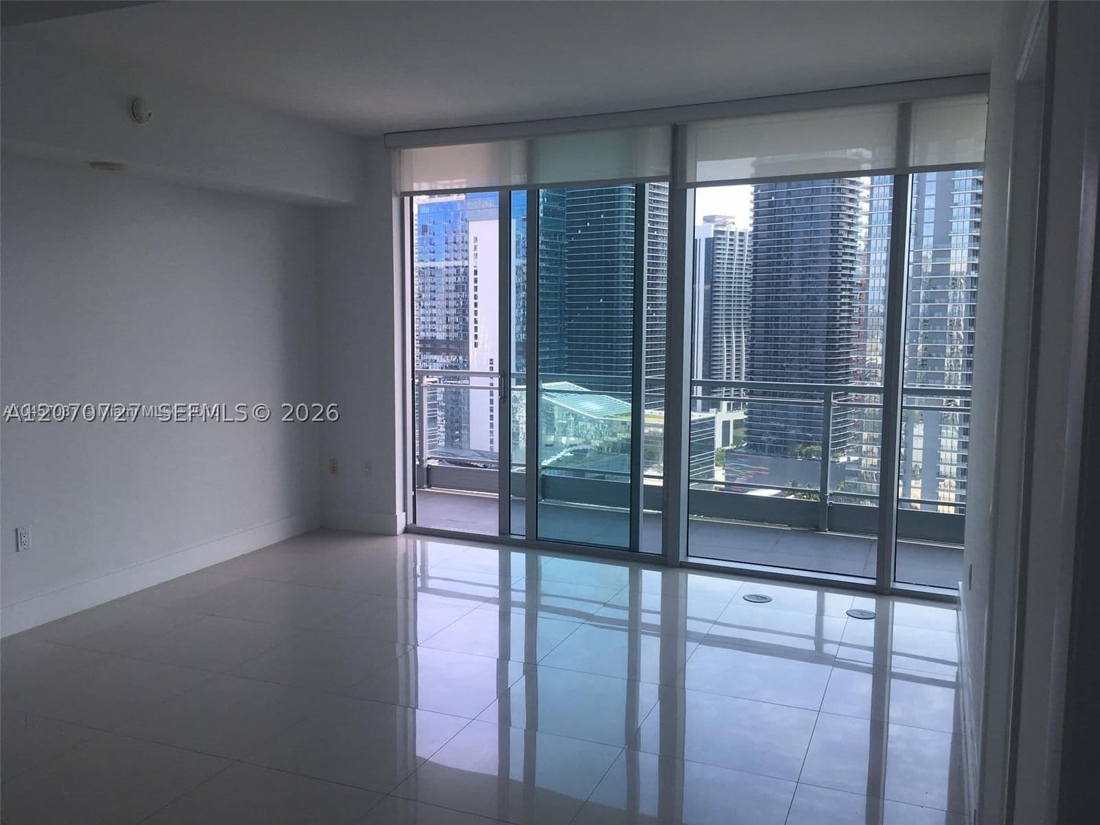 2+1 Condo — 92 3rd St #3402, Miami, FL 33130