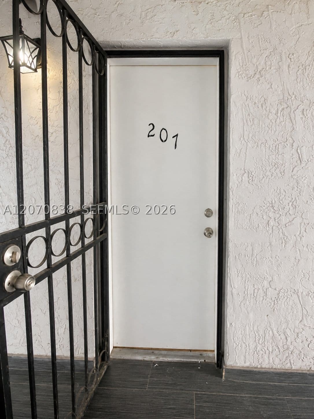1+1 Daire — 777 9th Ave #207, Miami, FL 33130