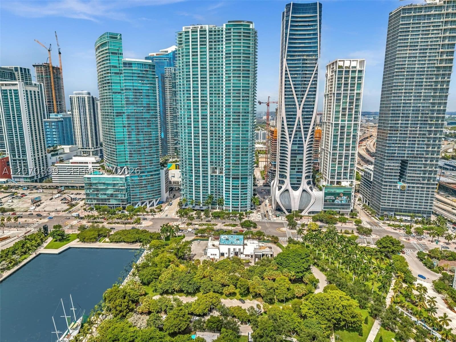 2+1 Condo — 900 Biscayne Blvd #1708, Miami, FL 33132