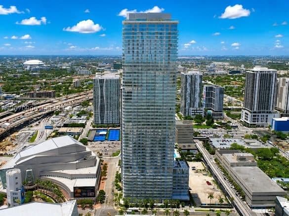 3+1 Condo — 1400 Biscayne Blvd #3401, Miami, FL 33132