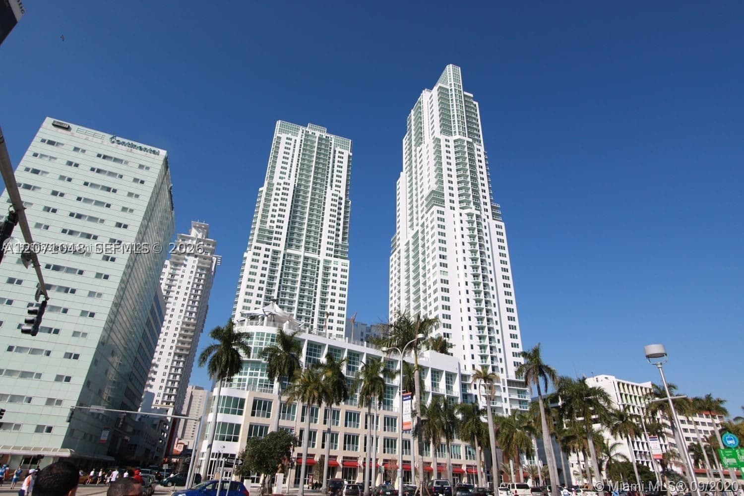 1+1 Condo — 244 Biscayne Blvd #1707, Miami, FL 33132