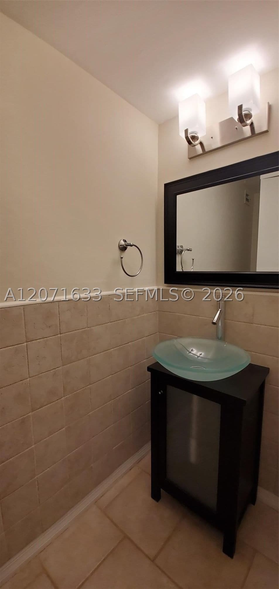 1-bedroom Condo — 200 15th Rd #5H, Miami, FL 33129