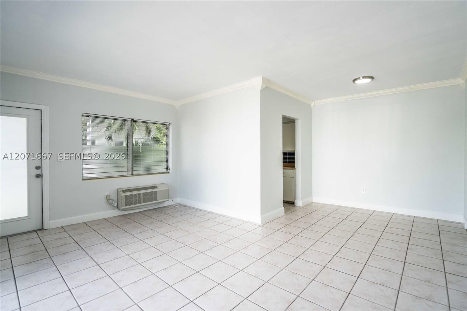 1-bedroom Apartment — 7640 Carlyle Ave #7A, Miami Beach, FL 33141