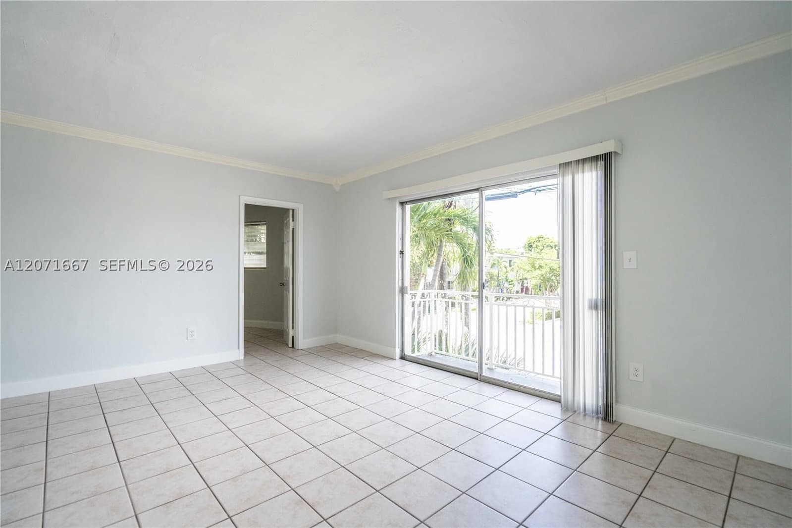 1-bedroom Apartment — 7640 Carlyle Ave #7A, Miami Beach, FL 33141