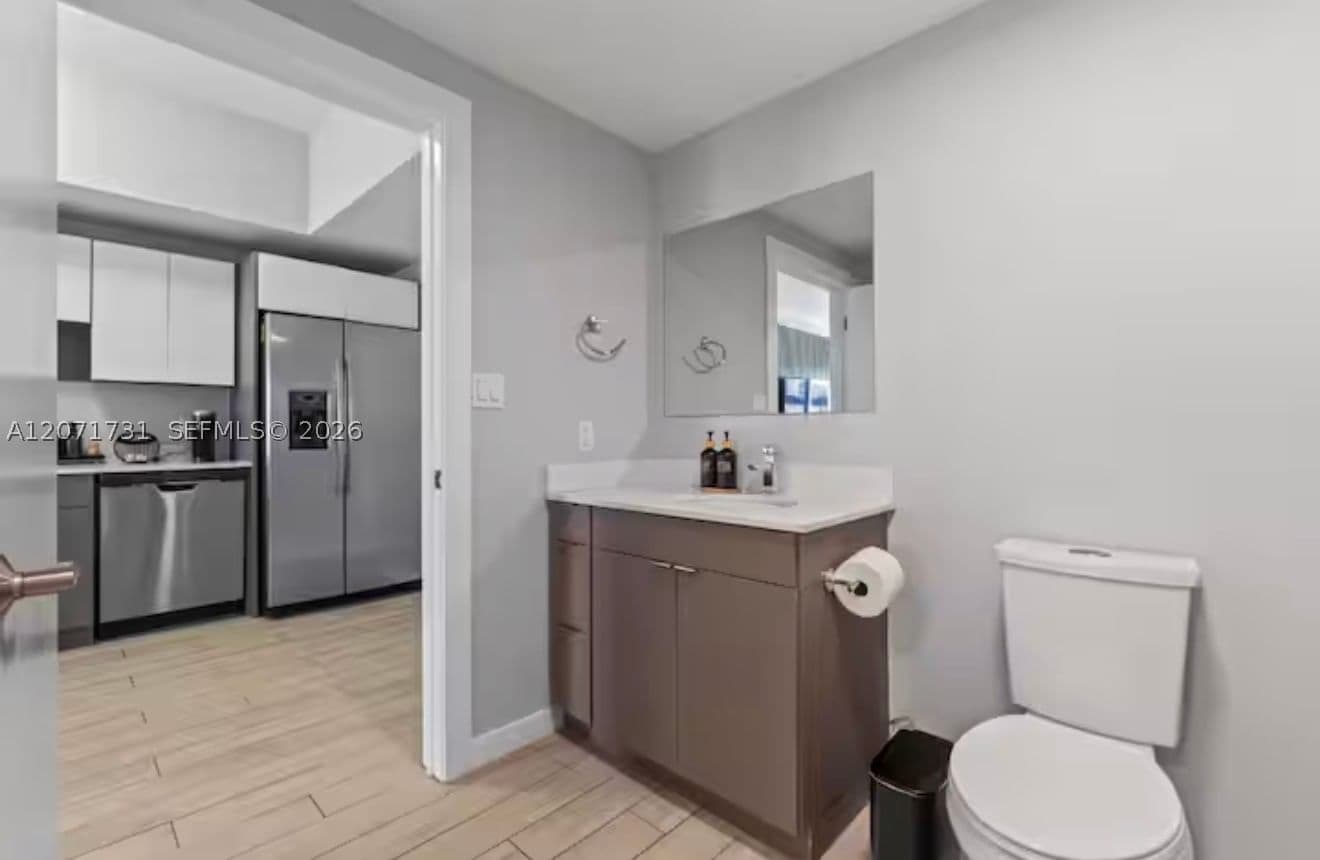 1-bedroom Condo — 321 26th St #811, Miami, FL 33137