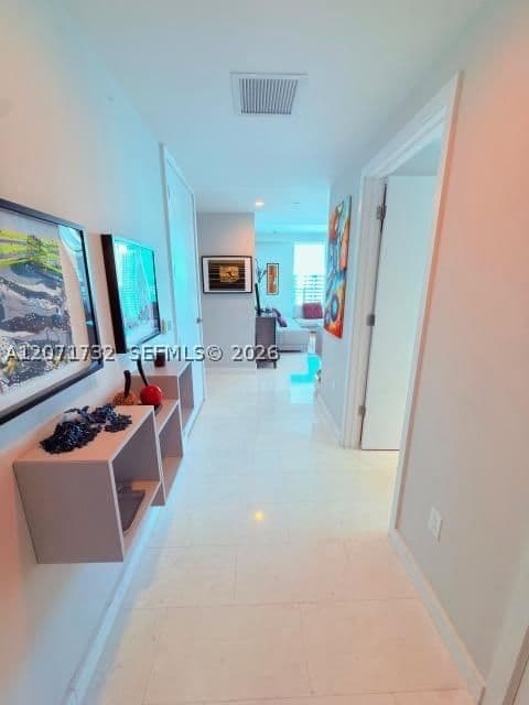 3-bedroom Condo — 1080 Brickell Ave #3600, Miami, FL 33131
