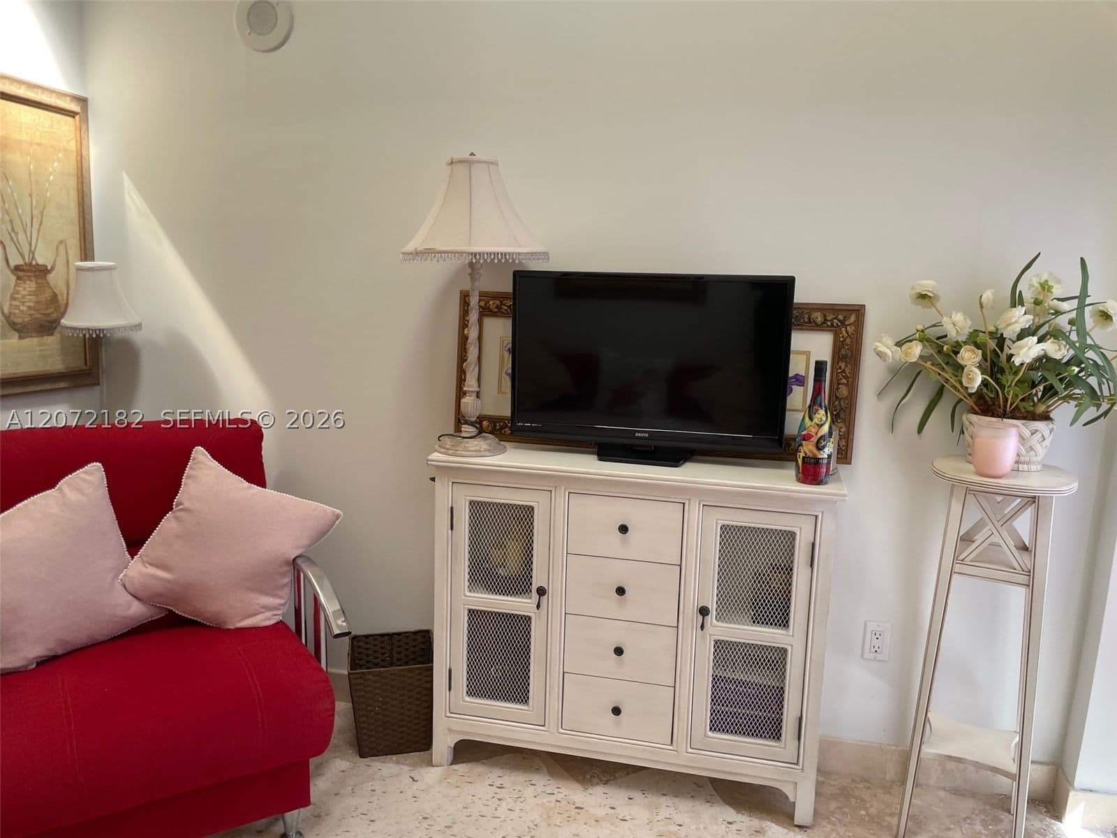 1+1 Condo — 6365 Collins Ave #CAB18, Miami Beach, FL 33141