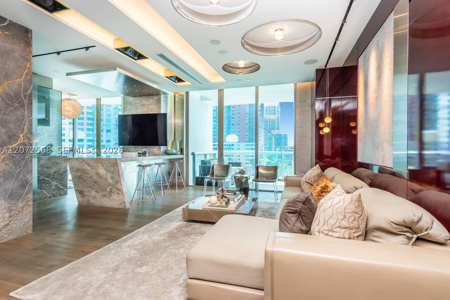 2+1 Condo — 50 Pointe Dr #905, Miami Beach, FL 33139