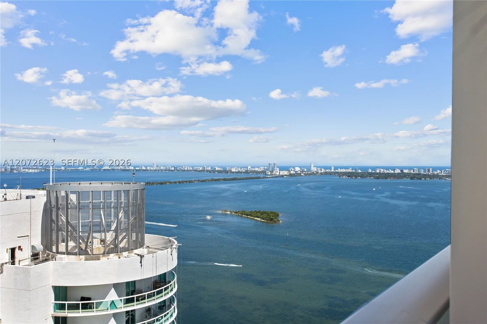 1+1 Condo — 488 18th St #4307, Miami, FL 33132