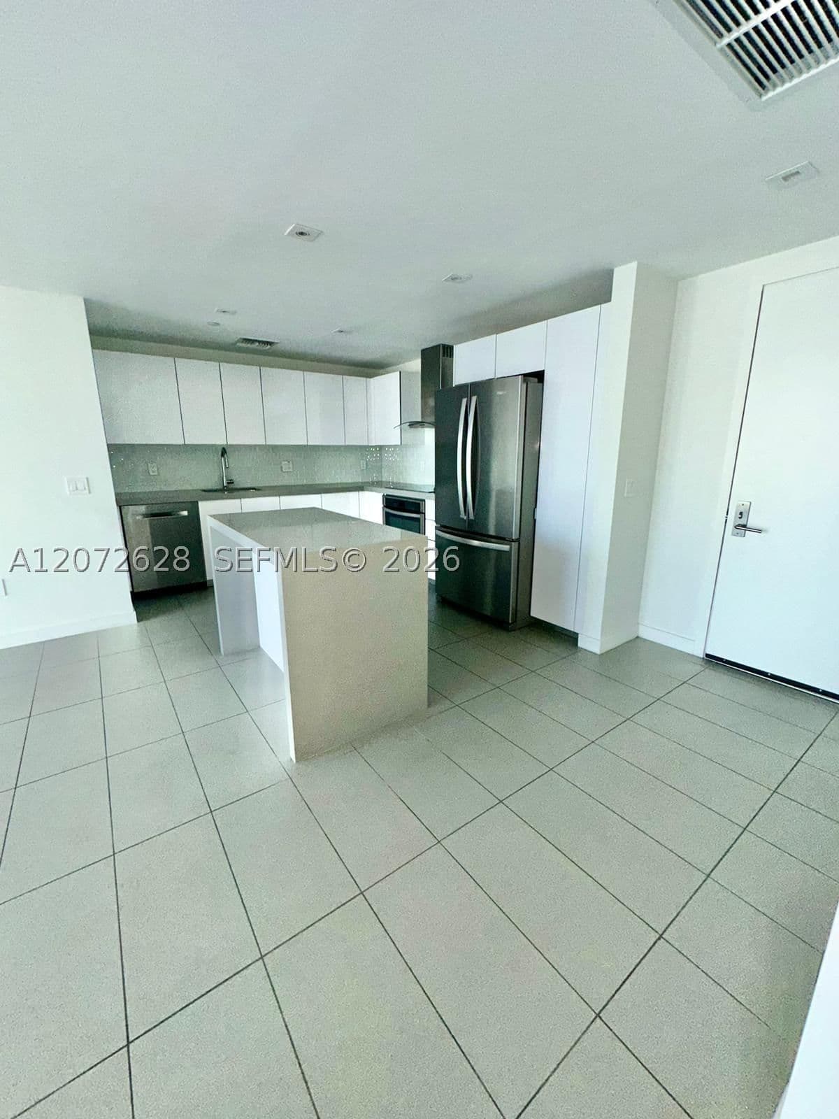 2+1 Condo — 1600 1st Ave #2108, Miami, FL 33132