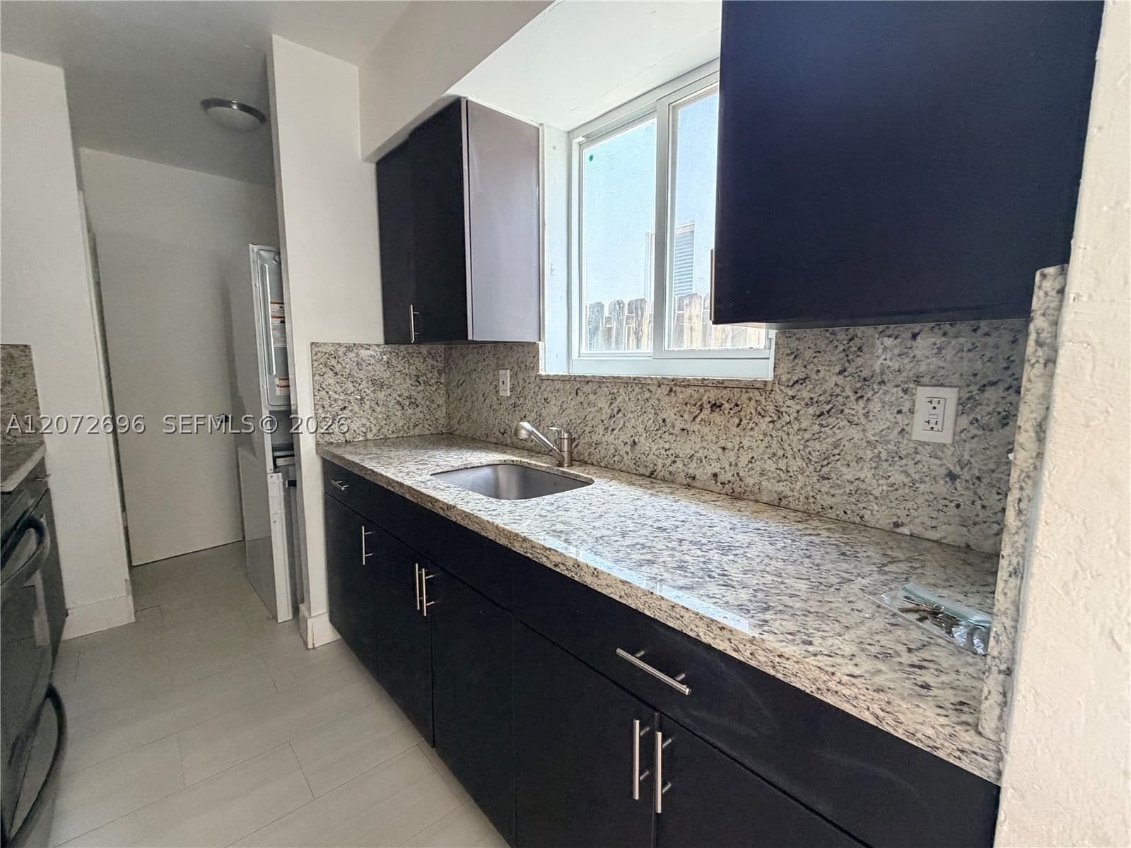 2-bedroom Property — 3068 Carter St #1, Miami, FL 33133