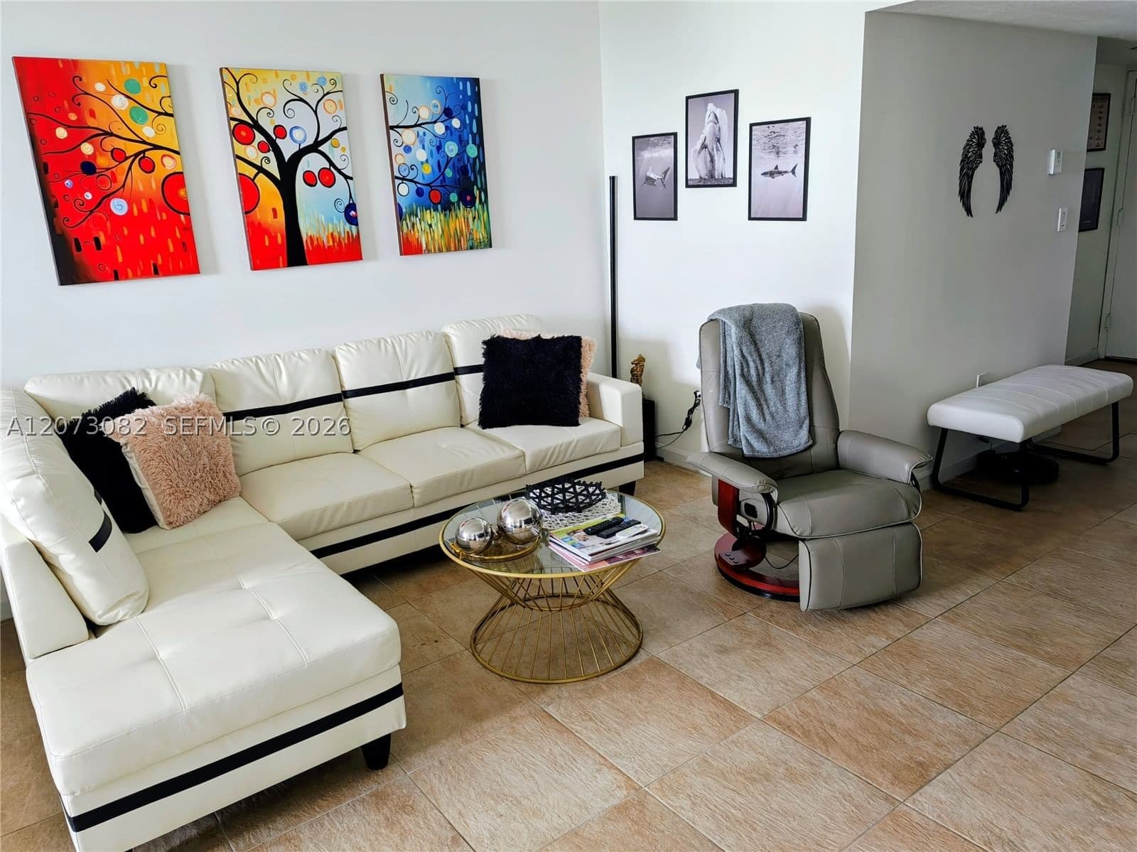 1+1 Condo — 2333 Brickell Ave #2814, Miami, FL 33129