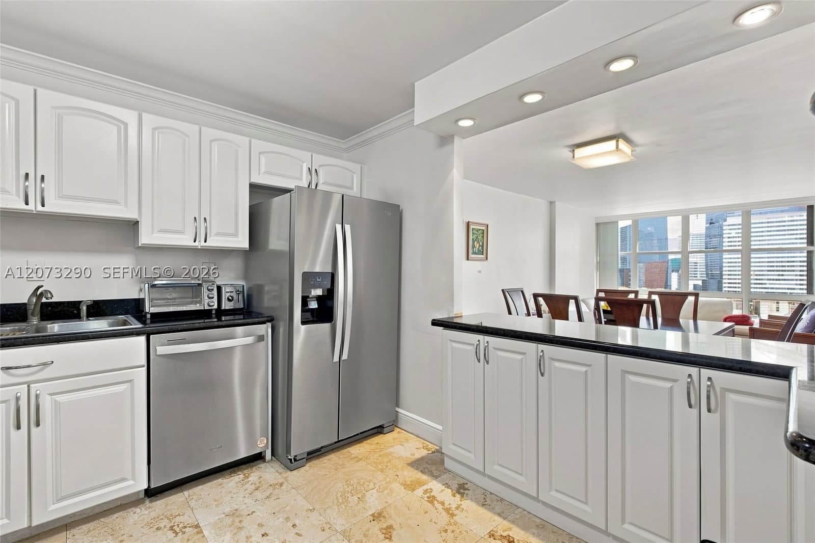2+1 Condo — 1901 Brickell Ave #B1411, Miami, FL 33129