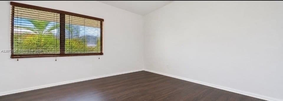 1-bedroom Condo — 345 Michigan Ave #17, Miami Beach, FL 33139