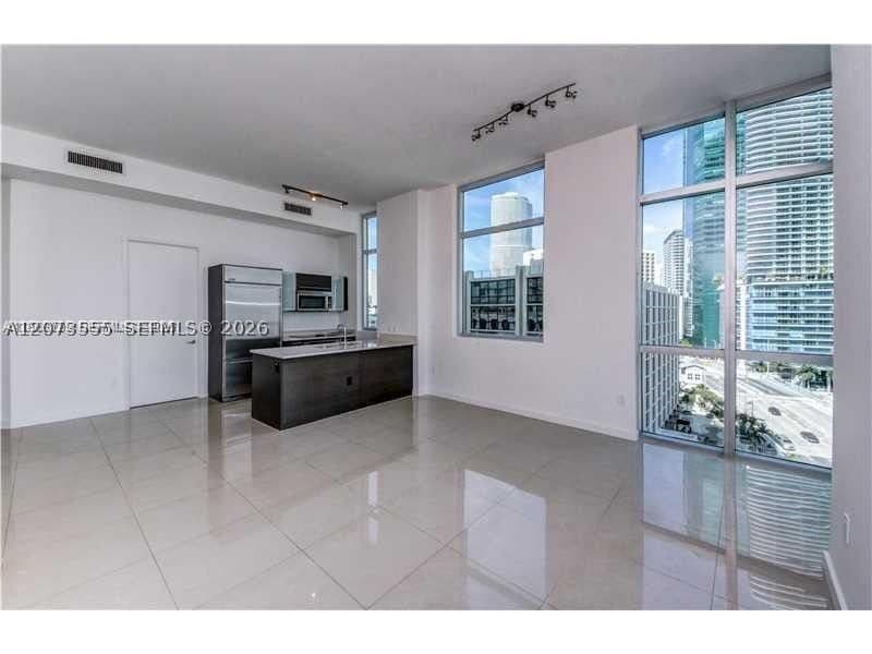 2-bedroom Condo — 500 Brickell Ave #1101, Miami, FL 33131