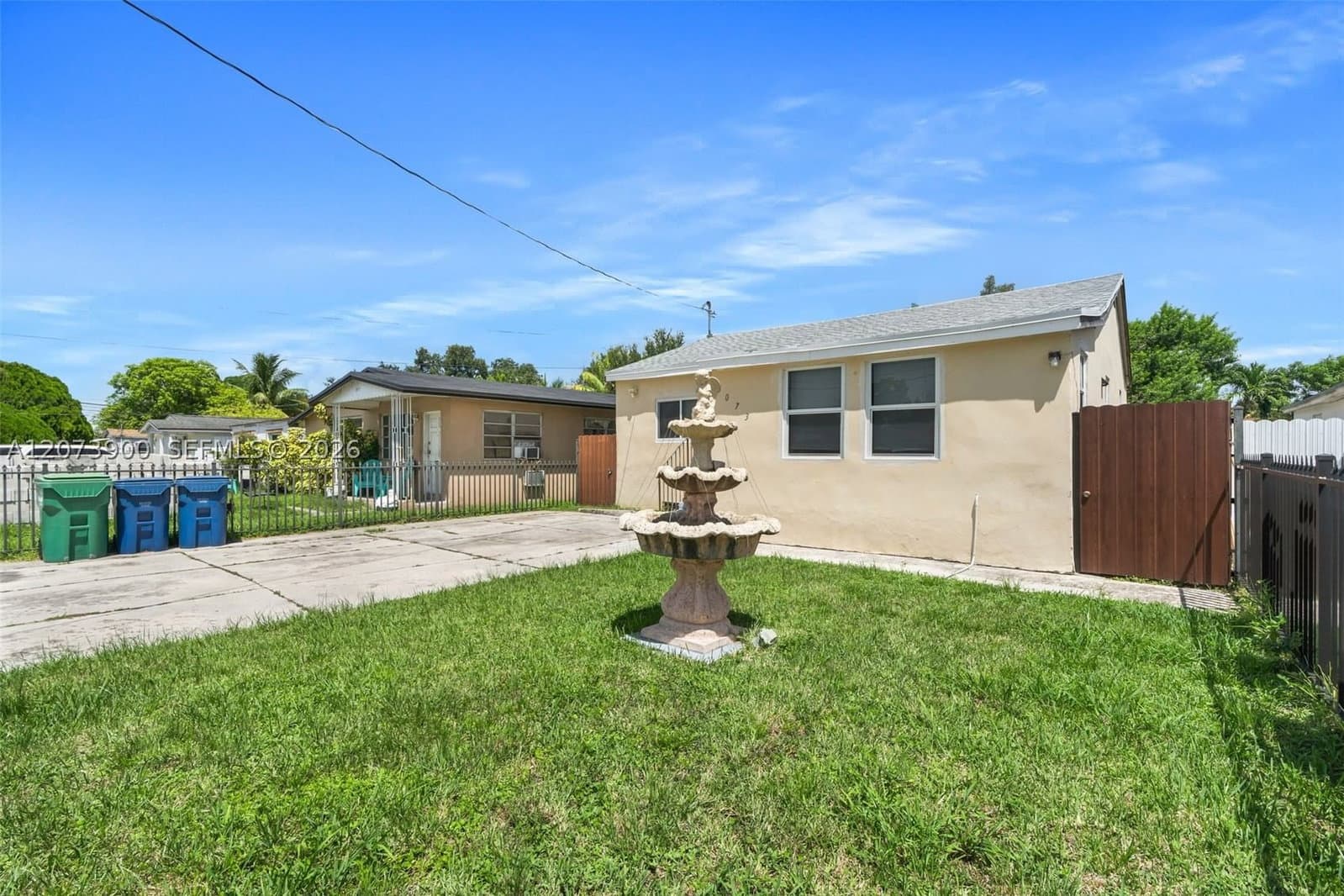 3+1 Müstakil ev — 3073 59th St, Miami, FL 33142